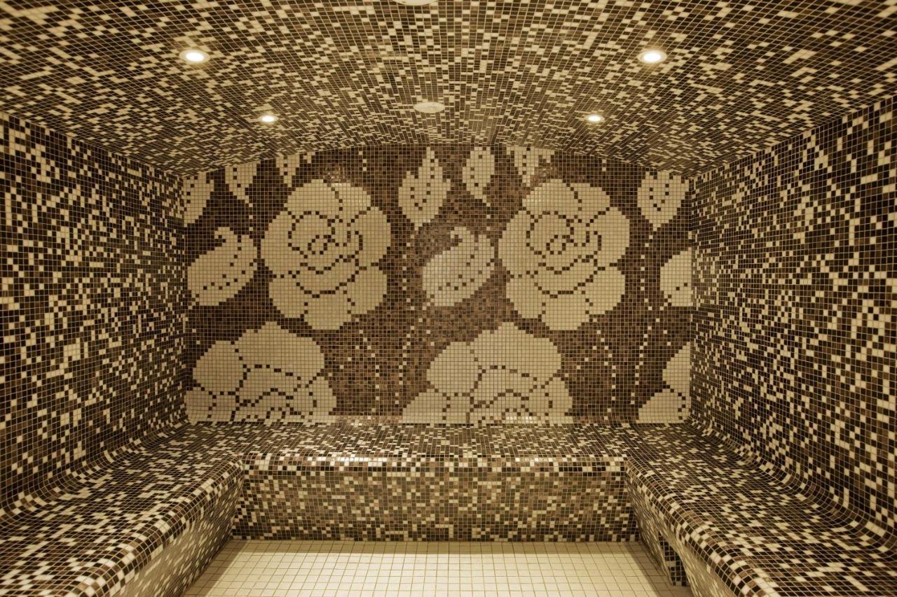 Hotel Le Savoy メリベル エクステリア 写真